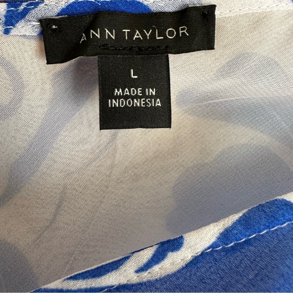 NWT Ann Taylor Tiled Gathered Tie Top Peplum V Neck Sz L - Picture 6 of 10